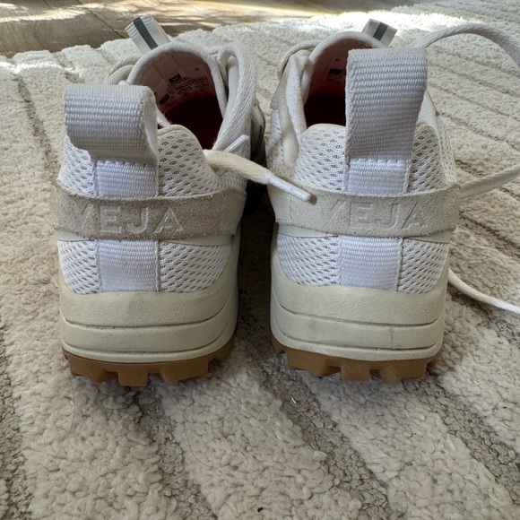 Veja White and Cream Women's Sneakers - Picture 5 of 6